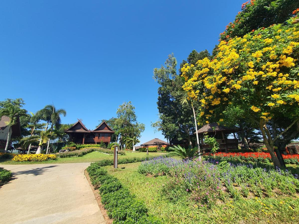 Hotel A-Star Phulare Valley, Chiang Rai Extérieur photo